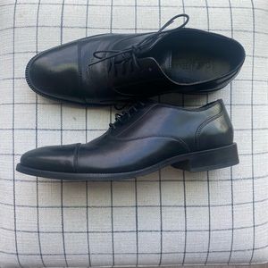 Cole Haan, Black Mens Oxford Lace-Up Dress Shoes, Size 10